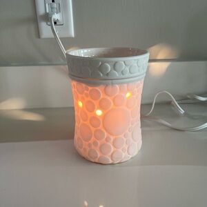 White Ceramic Electric Wax Warmer - Scentsy